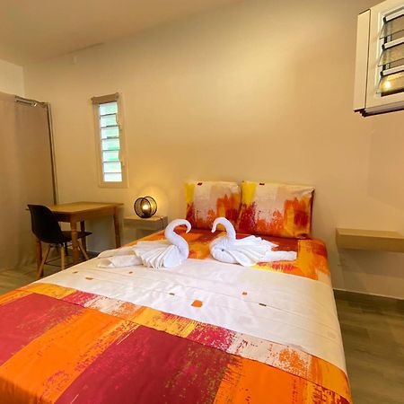 972M Beautiful Air-Conditioned Villa With Garden 르 카르베 외부 사진