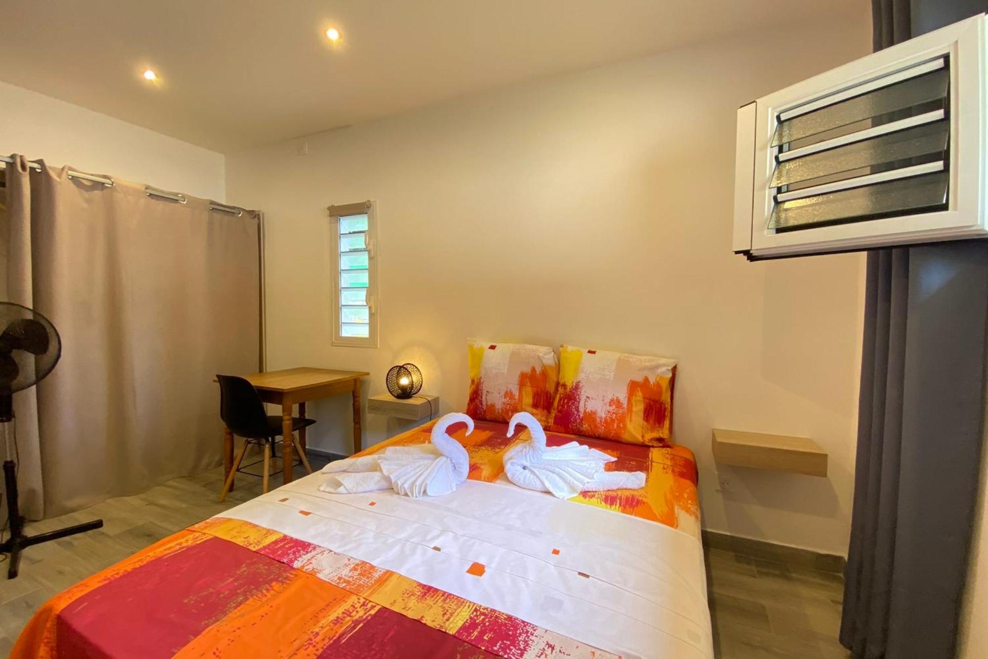 972M Beautiful Air-Conditioned Villa With Garden 르 카르베 외부 사진