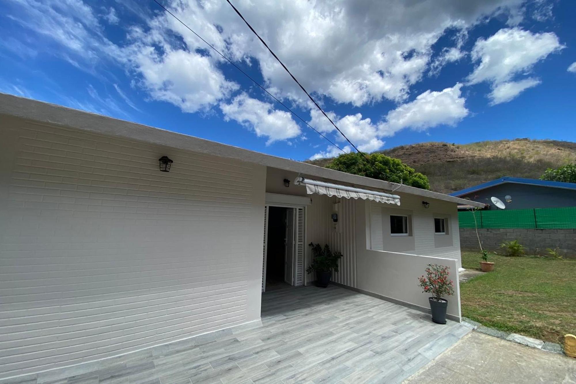 972M Beautiful Air-Conditioned Villa With Garden 르 카르베 외부 사진