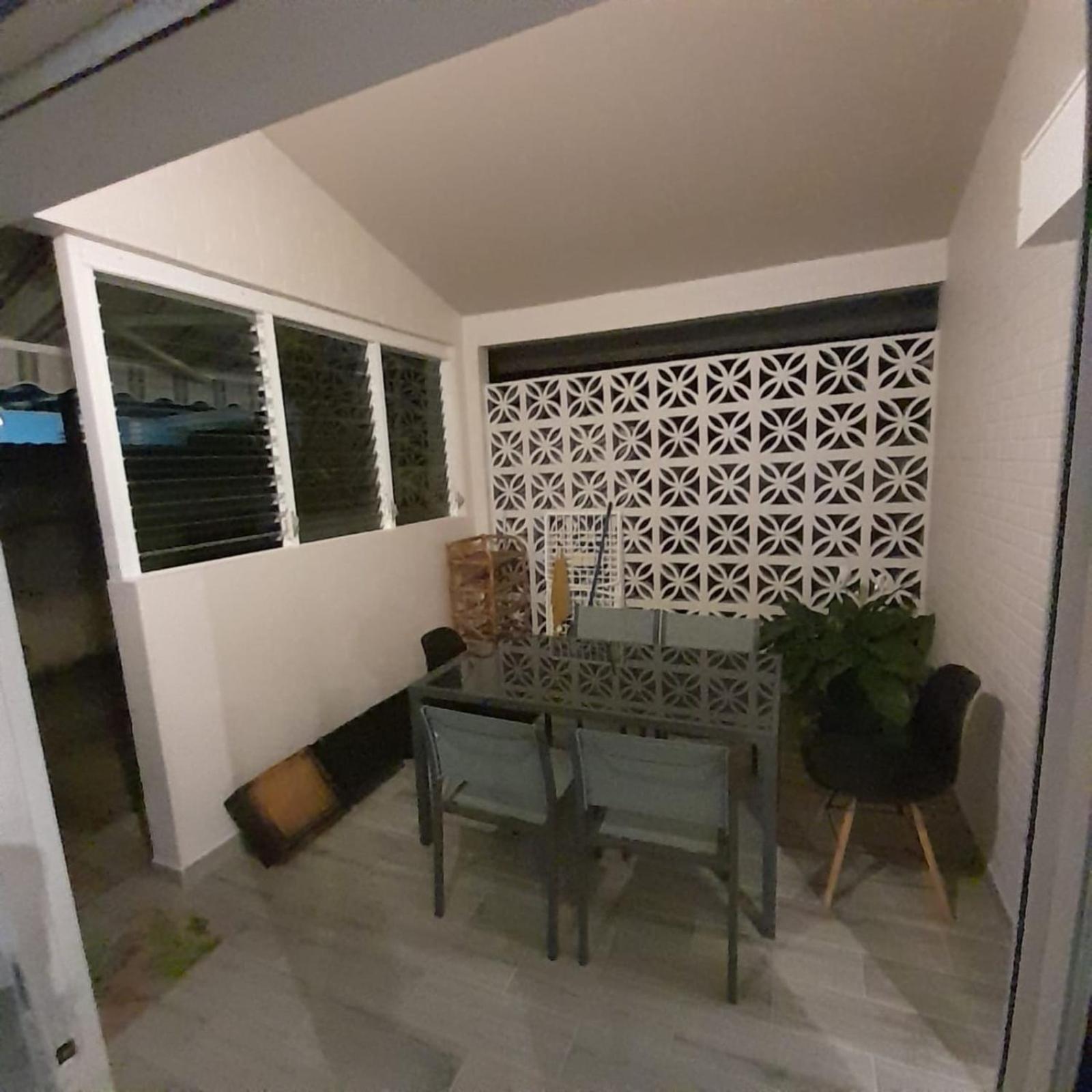 972M Beautiful Air-Conditioned Villa With Garden 르 카르베 외부 사진