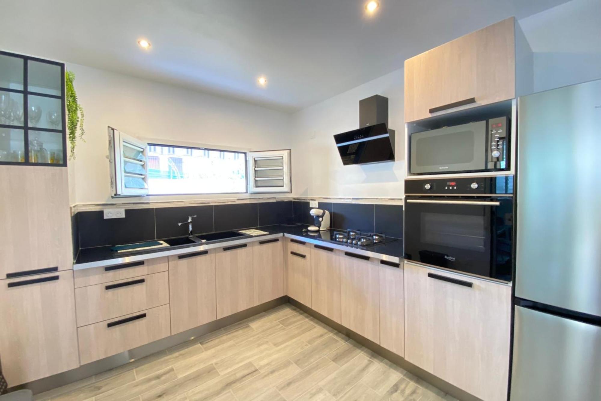 972M Beautiful Air-Conditioned Villa With Garden 르 카르베 외부 사진