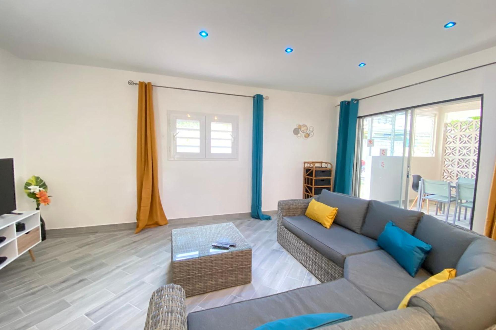 972M Beautiful Air-Conditioned Villa With Garden 르 카르베 외부 사진